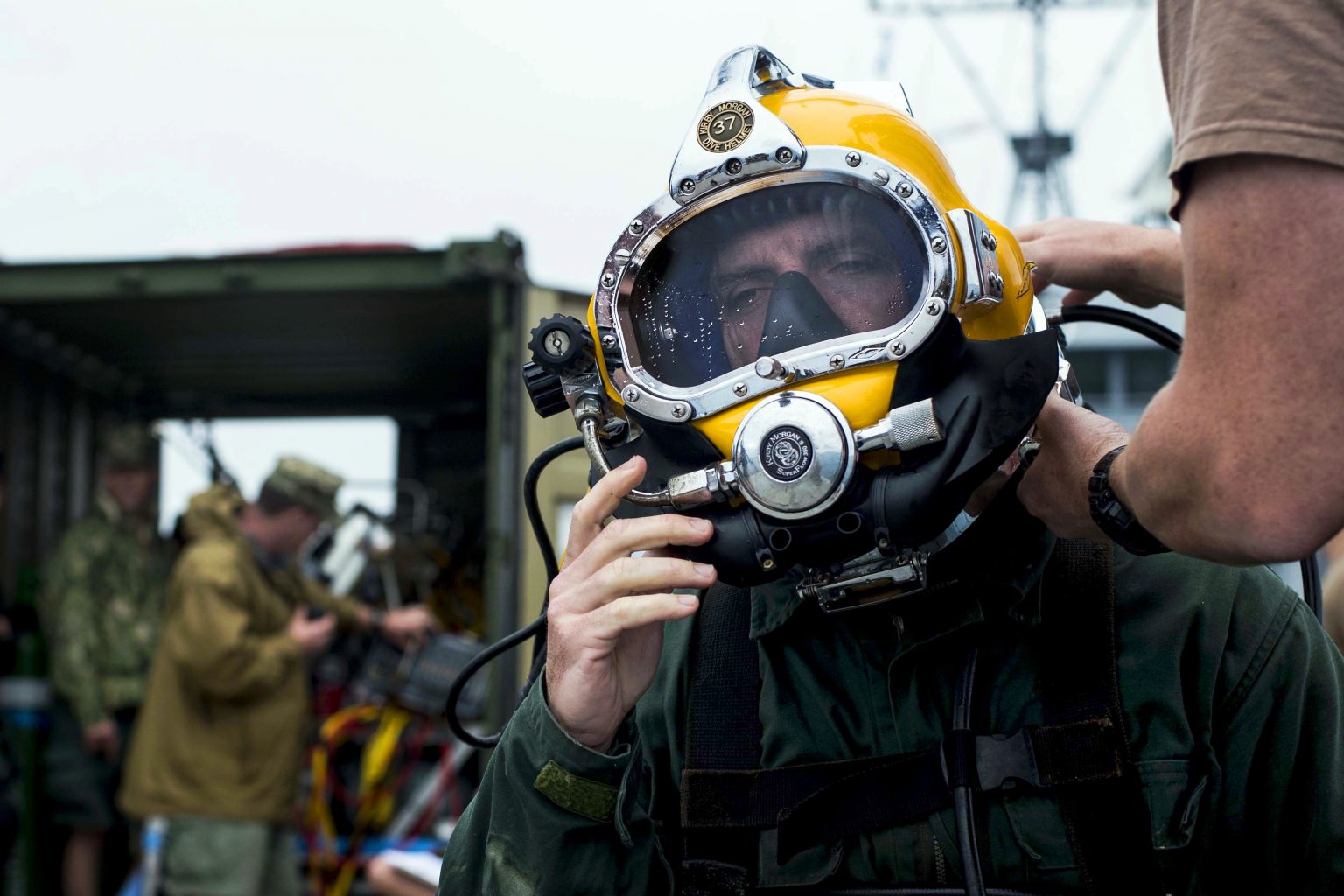 COMMERCIAL DIVING 6 Pacific Commercial Diving Supply